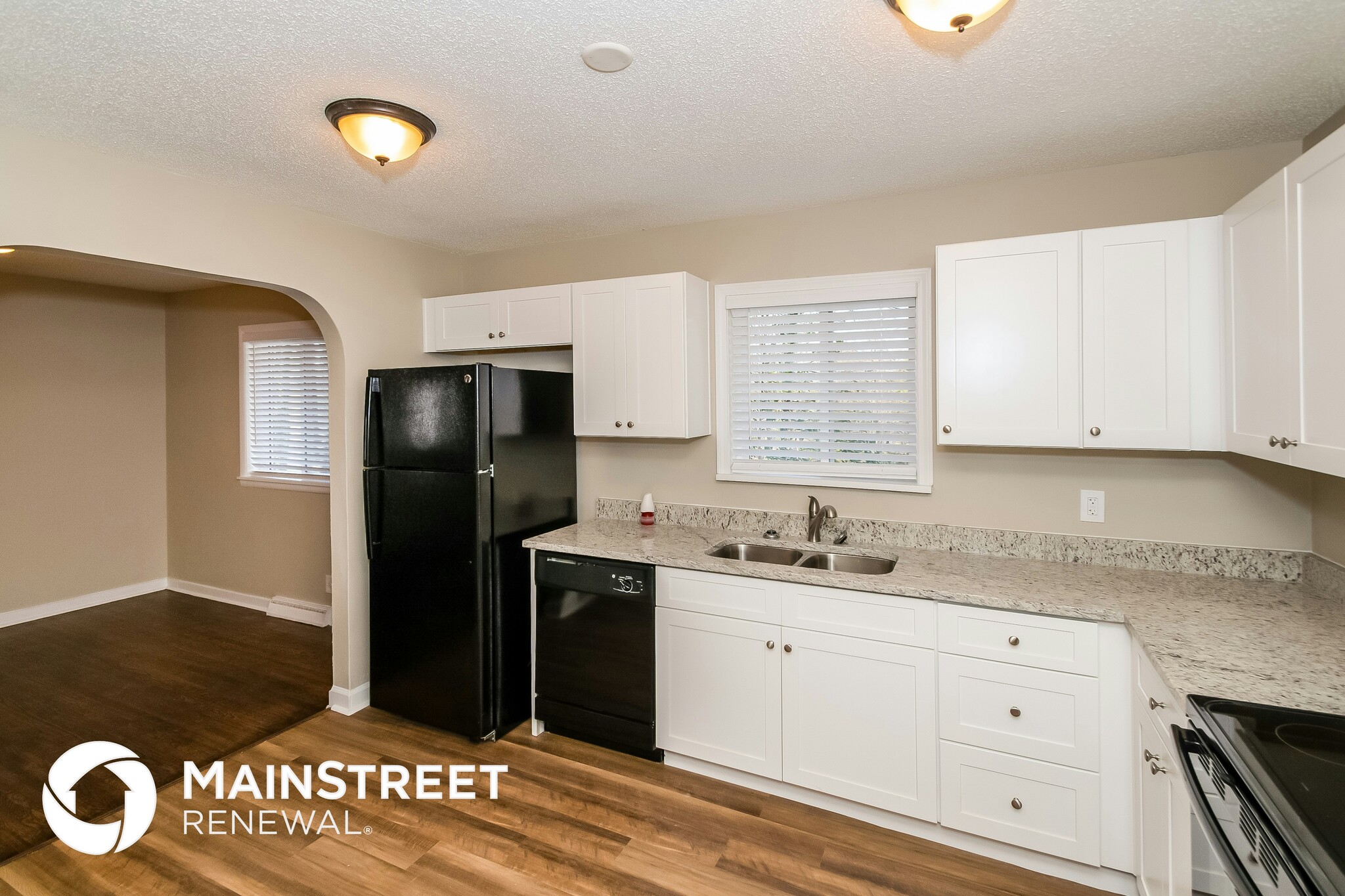 Building Photo - 624 Lisa Ln