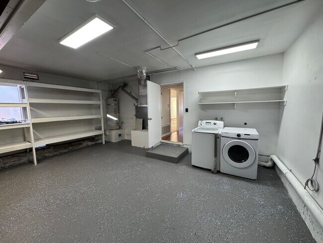 Building Photo - Hilton Head 3 Bedroom Home