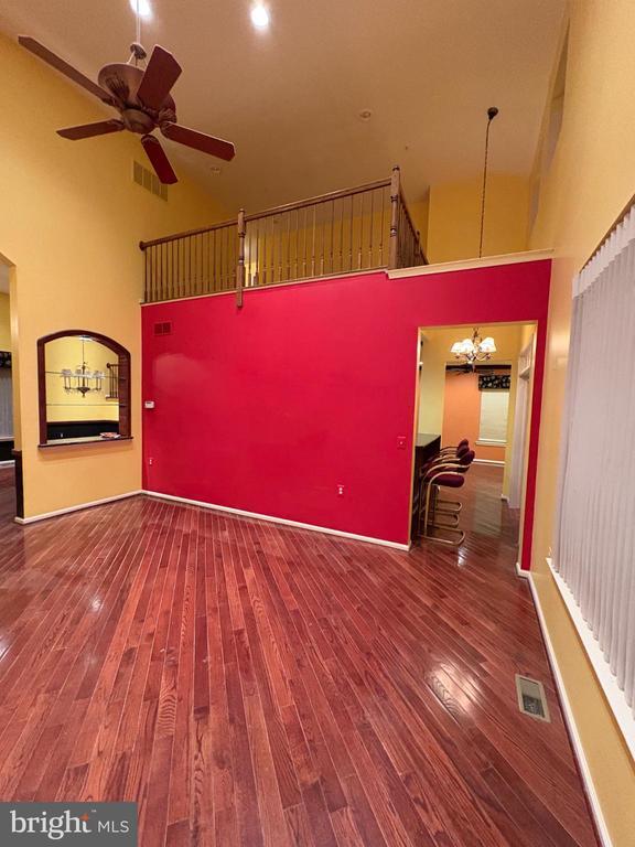 Building Photo - 950 Nathaniel Trail