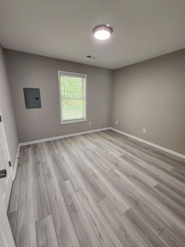 Building Photo - Apartment for Rent in Benson, NC