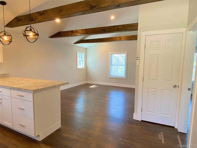 Building Photo - 230 NY-32 N