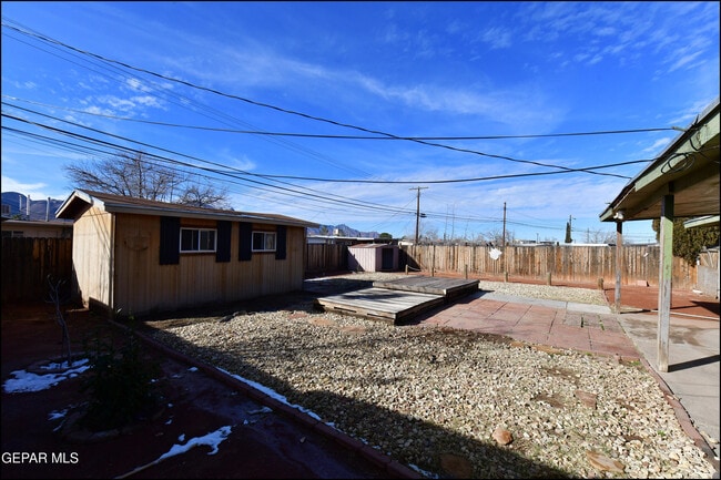 Building Photo - 9143 Matterhorn Dr