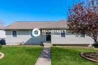 Building Photo - 3218 E 104TH ST, KANSAS CITY, MO 64137