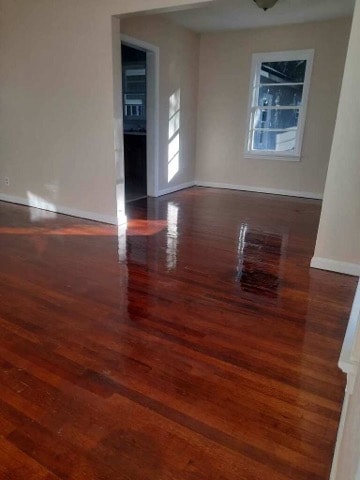 Building Photo - 2133 Hyde Park Rd