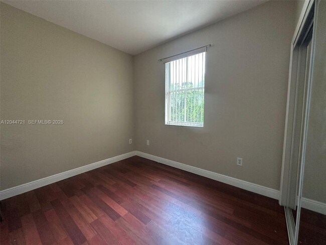 Building Photo - 13741 SW 274th Terrace