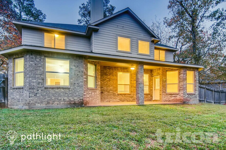 Building Photo - 4 Logan Creek Lane