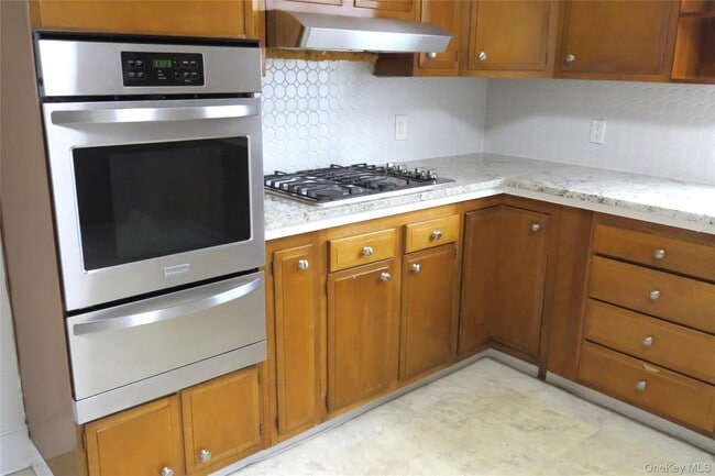 Building Photo - 86 Prospect St