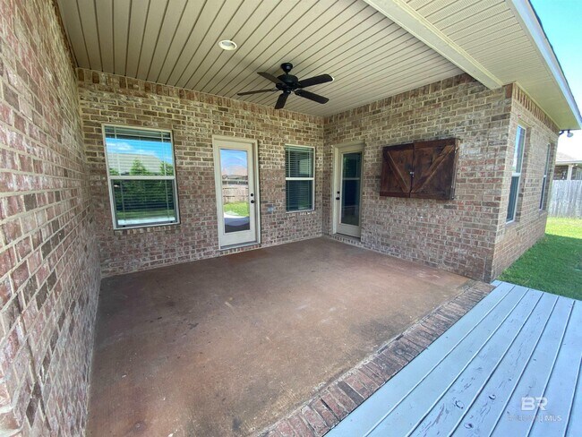 Building Photo - 26646 Augustine Drive