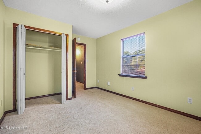 Building Photo - 4409 Shadow Wood Cir