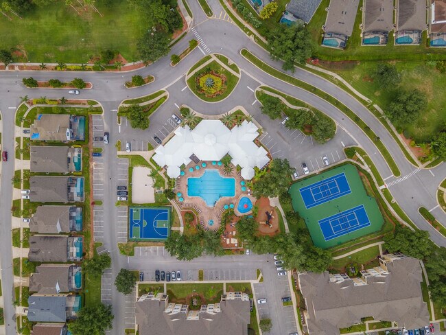 Building Photo - 8101 Coconut Pl