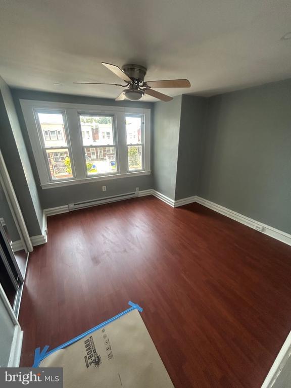 Building Photo - 4749 Bingham St