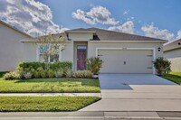 Building Photo - Gorgeous 4/2 Modern Home with a 2 Car Gara...