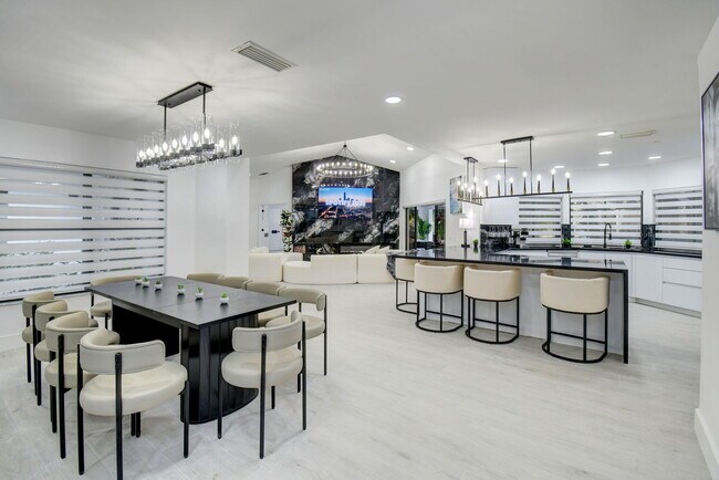 Building Photo - 13302 Doubletree Cir