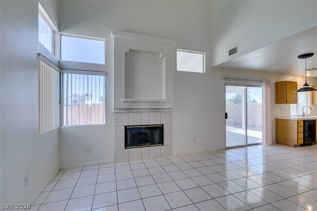 Building Photo - 1109 Torington Dr