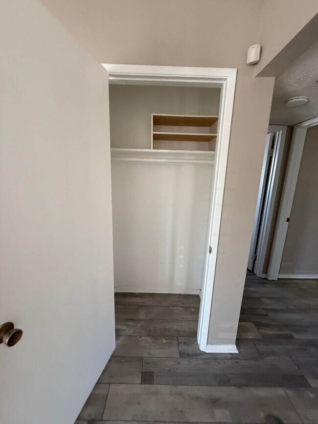 Building Photo - Victorville Green Tree Home- Refurbished 4 Bedrooms, 2 Bathrooms, New Paint,