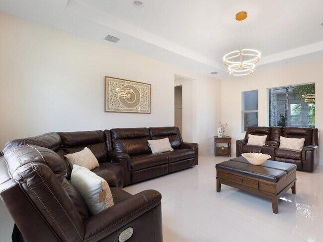 Building Photo - 9124 Coral Isles Cir