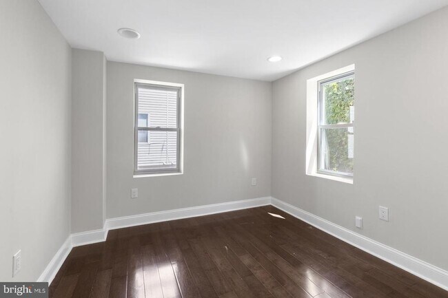 Building Photo - 2045 Wilder St