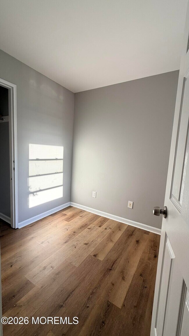Building Photo - 14 Windsor Terrace