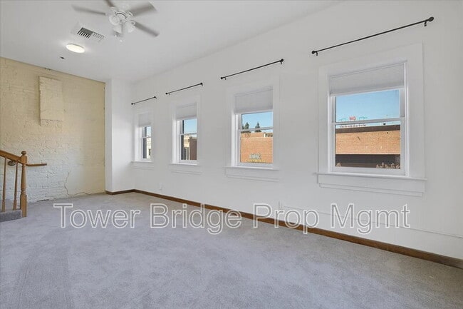 Building Photo - 122 I St