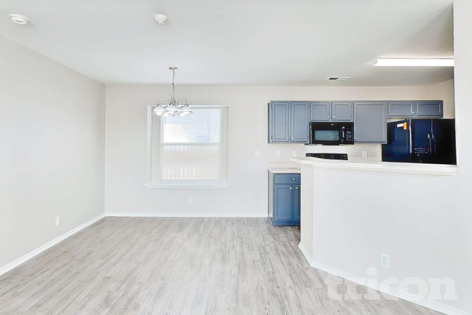 Building Photo - 6734 Sandy Point Dr