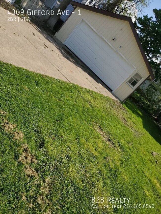 Building Photo - 4309 Gifford Ave