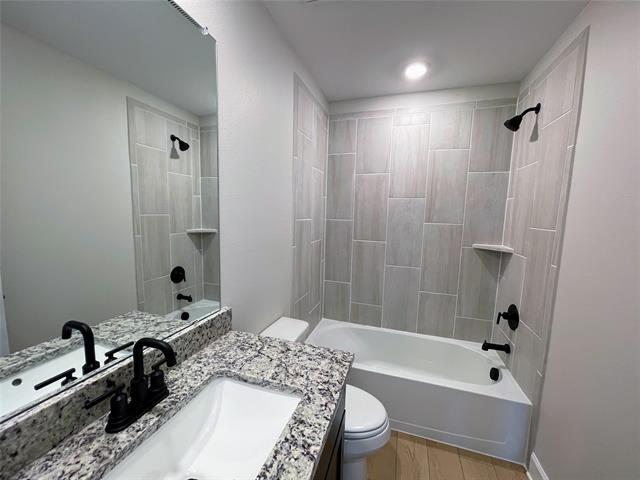 Building Photo - 1414 Windermere Wy