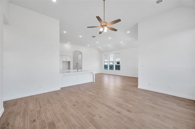 Building Photo - 30218 Indigo Falls Dr