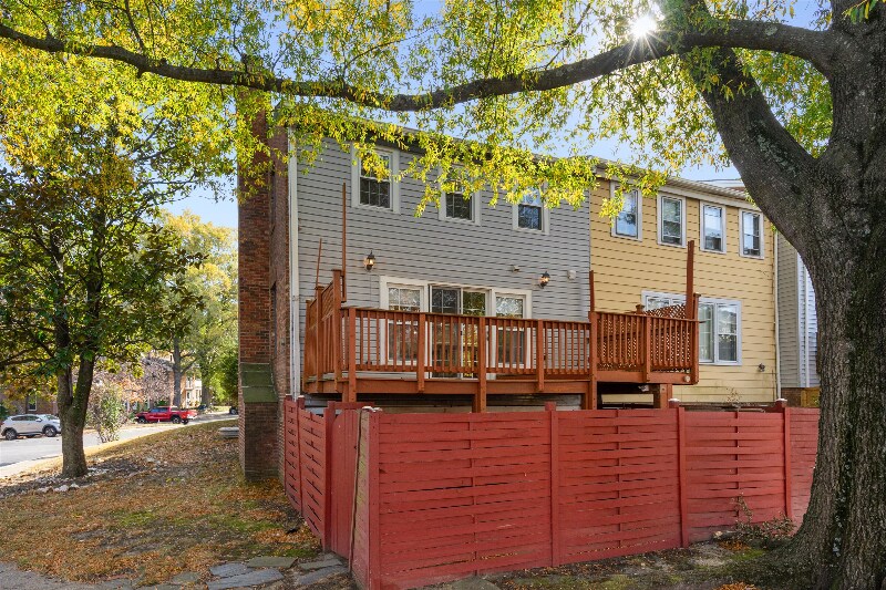 Building Photo - 13100 Rock Ridge Ln