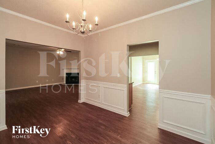 Building Photo - 146 Southwind Ln