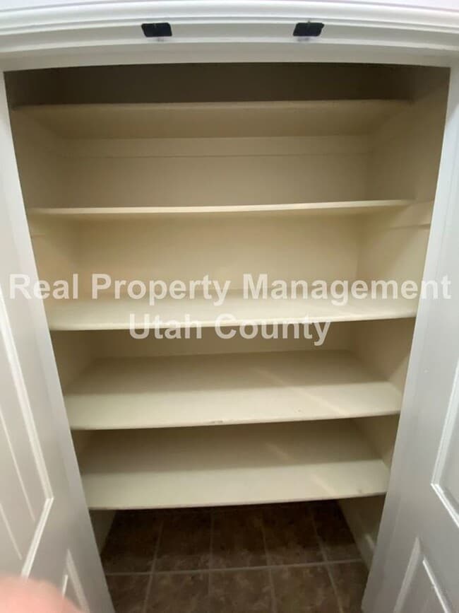 Building Photo - 1769 S 700 W