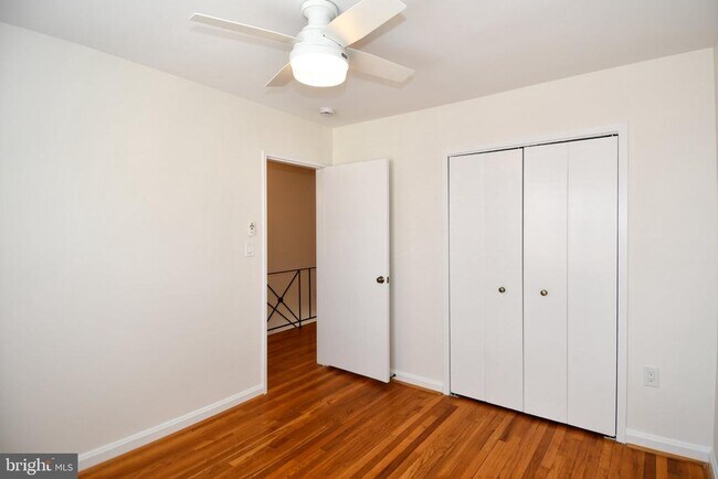 Building Photo - 3737 Ingalls Ave