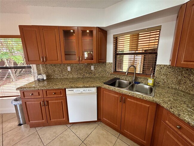 Building Photo - 8910 SW 4th Ln