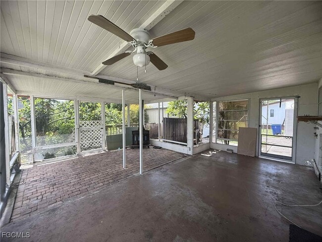 Building Photo - 8281 Sevigny Dr