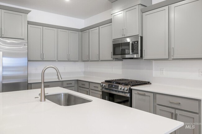 Building Photo - 4234 W Cirrus Ln