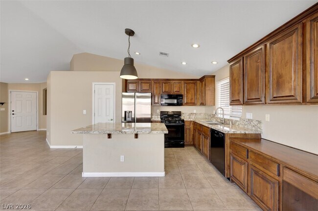 Building Photo - 9936 Willowbrook Pond Rd