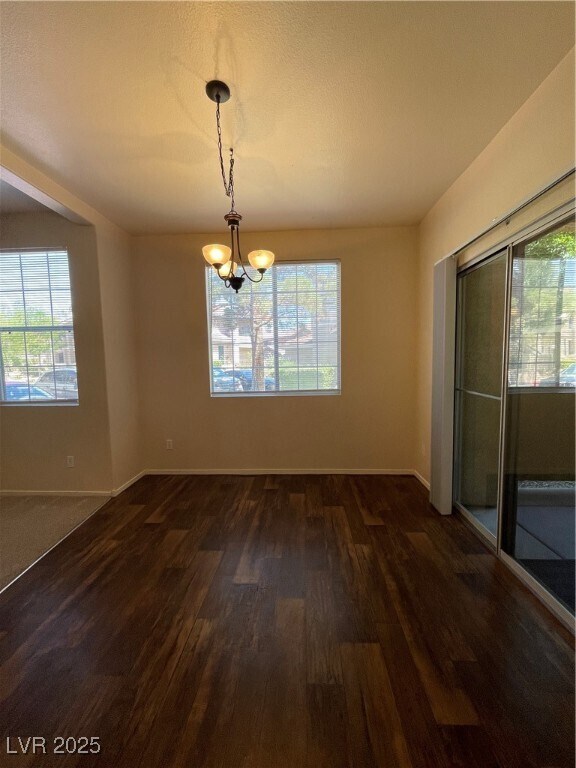 Building Photo - 9901 Trailwood Dr