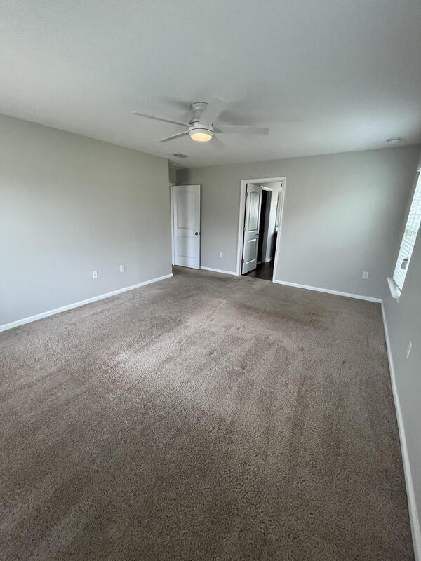 Building Photo - 4905 Kensington Ln