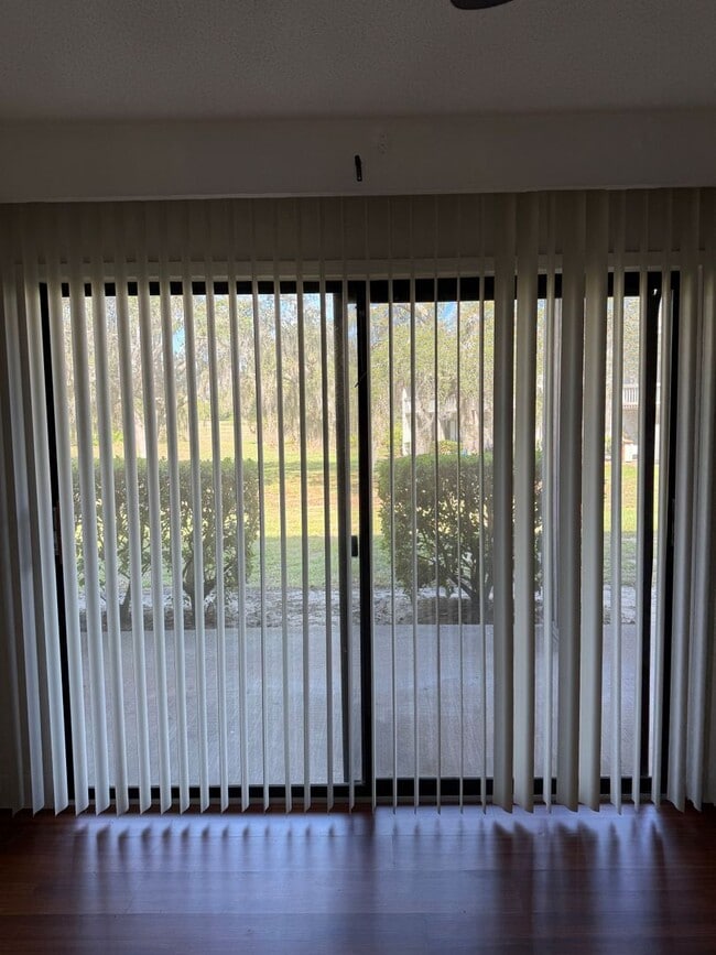 Building Photo - Beautiful 1-bedroom, 1-bath condo located in the Grenelefe community!