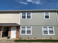 Building Photo - Rutherford Townhomes Off Fort Avenue