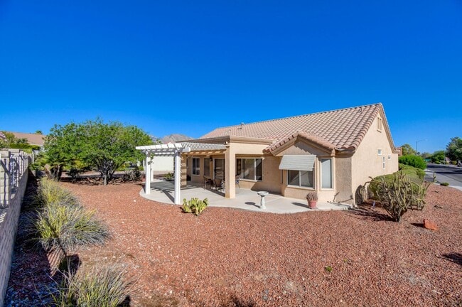 Building Photo - 2433 Sunup Dr