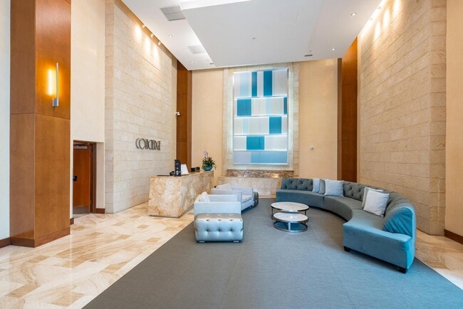 Building Photo - 41 SE 5th St