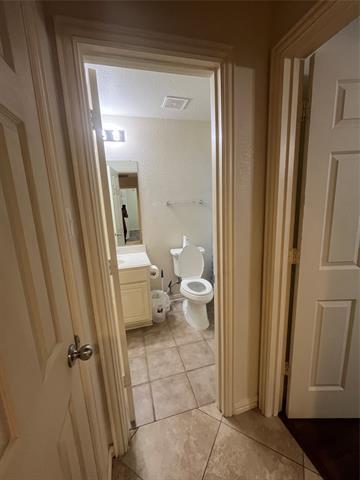 Building Photo - 7216 Kentish Dr