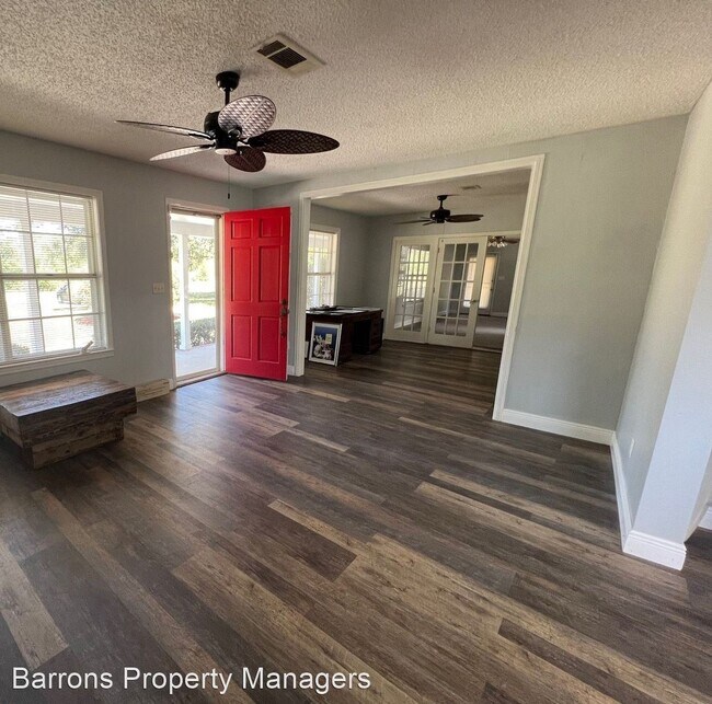 Building Photo - 3 br, 3 bath House - 941 Summer Shade Lane
