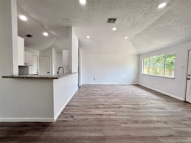 Building Photo - 6410 Rancho Blanco Ct