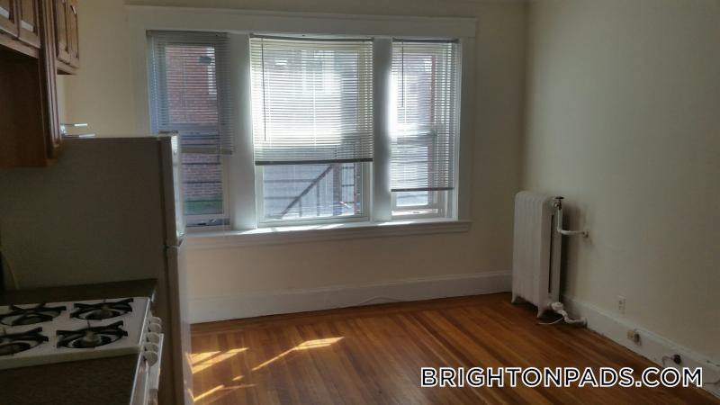 Building Photo - 1615 Commonwealth Ave