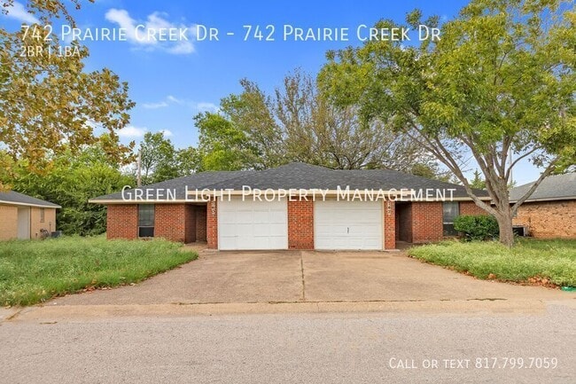 Building Photo - 742 Prairie Creek Dr