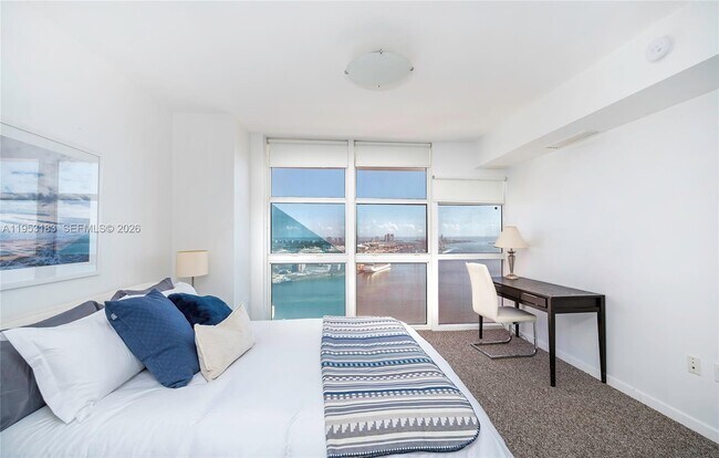 Building Photo - 50 Biscayne Blvd