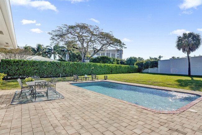 Building Photo - 26 Cayuga Rd