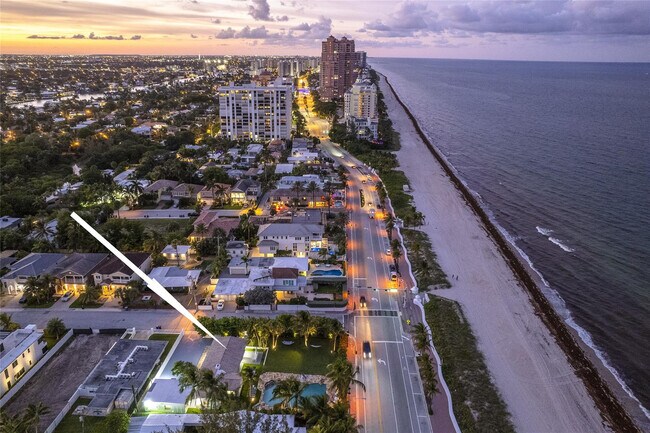 Building Photo - 1663 N Fort Lauderdale Beach Blvd