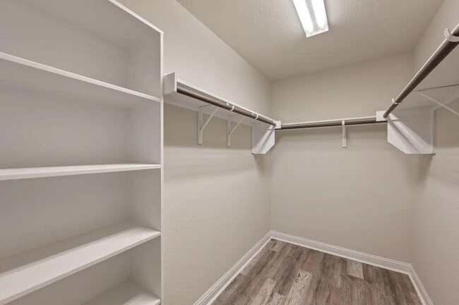 Building Photo - 8214 Cottage Rose Dr